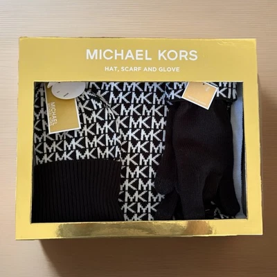 Michael Kors 3 Piezas Bufanda Sombrero Guante Conjunto En Caja Negro Blanco MK Logo Talla Única Nuevo con Etiquetas Foto 1 de 3