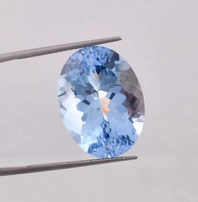 AAA+ Flawless 18 x 10 MM Natural Sky Blue AQUAMARINE Master Cut (GIT Certified) - Image 1 of 4