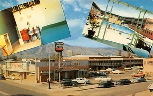 Flamingo Hotel Roadside Vtg Cars Street Scene Tucson,AZ Vtg 1950's Postcard - Picture 1 of 2