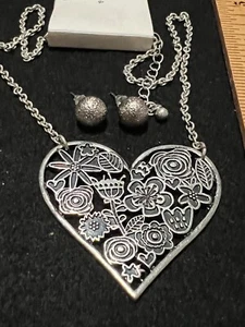 Coldwater Creek 3 Piece Set Silver Heart w/ Flowers Fashion Necklace w Earrings - Picture 1 of 9