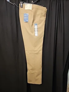 Haggar Performance Slacks Men's Straight Fit Pant - Tan (32W x 34L). - Bild 1 von 4