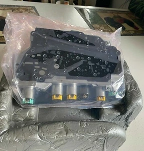 Cuerpo de válvula de transmisión 6F35 y solenoides 09-12 Ford Fusion 1.5L 1.6L 2.0L 2.5L - Imagen 1 de 2