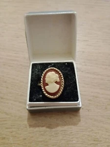 vintage cameo ring - Picture 1 of 4