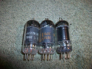 Vintage Lot of 3 6BH6 Vacuum Tubes All Tested Good - Picture 1 of 4