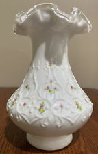 Beautiful Vintage Hand Painted Fenton Milk Glass Silvercrest Vase 8