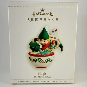 2006 Hugh Hallmark Ornament - Merry Bakers Collection - Kitchen Elf - Neu im Karton - Bild 1 von 5