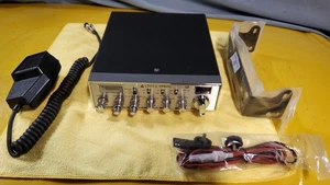 🎁 COBRA 148GTL AM/SSB * SANTAS 1st CHOICE FOR CBERS*BEAUTIFUL*MY PERSONAL RADIO - Picture 1 of 8