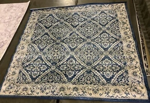NAVY / CREME 5'-0" x 5'-0" Flaw in Rug, Reduced Price 1172675006 BNT863N-5SQ - Picture 1 of 4