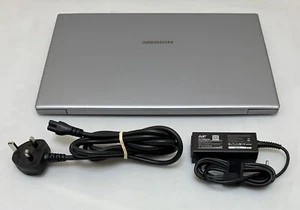 MEDION AKOYA 15.6 HD LAPTOP AMD RYZEN 5 VEGA GRAPHICS WORKS PERFECT HAS ISSUES - Picture 1 of 24