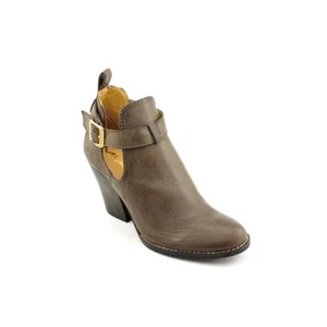 Mia Clairre Womens Stone Brown Faux Leather Booties Shoes - Picture 1 of 4