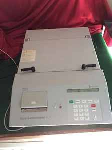 Bayer Gen-Probe Luminometer HC+ - Bild 1 von 5