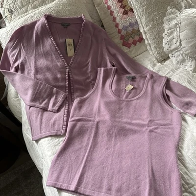 ¡NUEVO CON ETIQUETAS! Conjunto Suéter Ann Taylor 100% Cachemira Twinset Talla S Pequeña Lavanda Foto 1 de 4