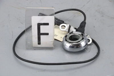 Harley Street Glide CVO 2012 sensor de rueda de velocidad ABS delantero + cubierta cromada Foto 1 de 4