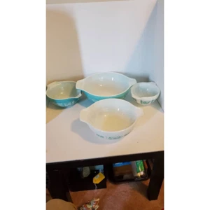Pyrex Amish Butterprint Cinderella Rührschüssel Set Türkis & Weiß 4er Set - Bild 1 von 7