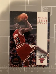  Michael Jordan 1993-94 SkyBox #45 Chicago Bulls - Bild 1 von 2
