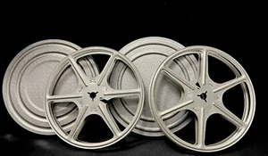 Lot Of 2 Vintage  5”  Metal Take Up Reels & Canisters Un Marked - Picture 1 of 9