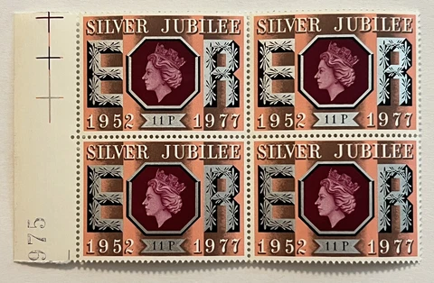 1977 UK SILVER JUBILEE MINT MNH OG 11p STAMPS BLOCK WITH TABS QUEEN ELIZABETH II Cover