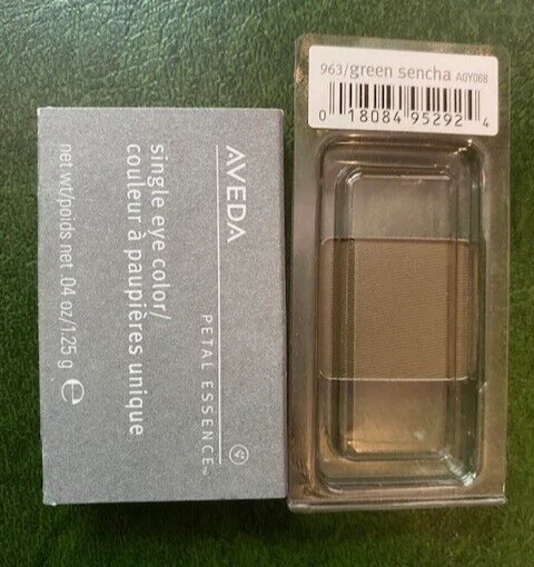 AVEDA Petal Essence Single Eye Color - 963 Green Sencha NEW IN BOX  - Image 1 of 1