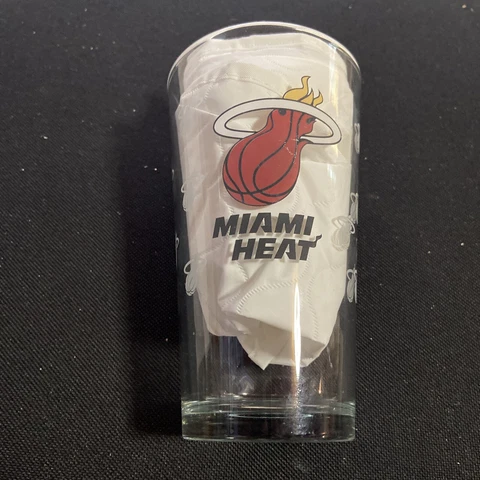 Miami Heat Drinking Glass Cover