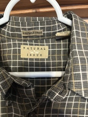 Natural Issue Men’s Long Sleeve Dress Shirt With Pocket ( Very Nice ) Large - Image 1 of 4