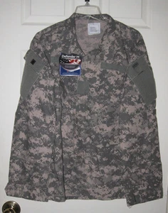 NWT DEFENDER M FIRE RESISTANT ACU COMBAT UNIFORM JACKET SHIRT MEDIUM REGULAR MR - Picture 1 of 7