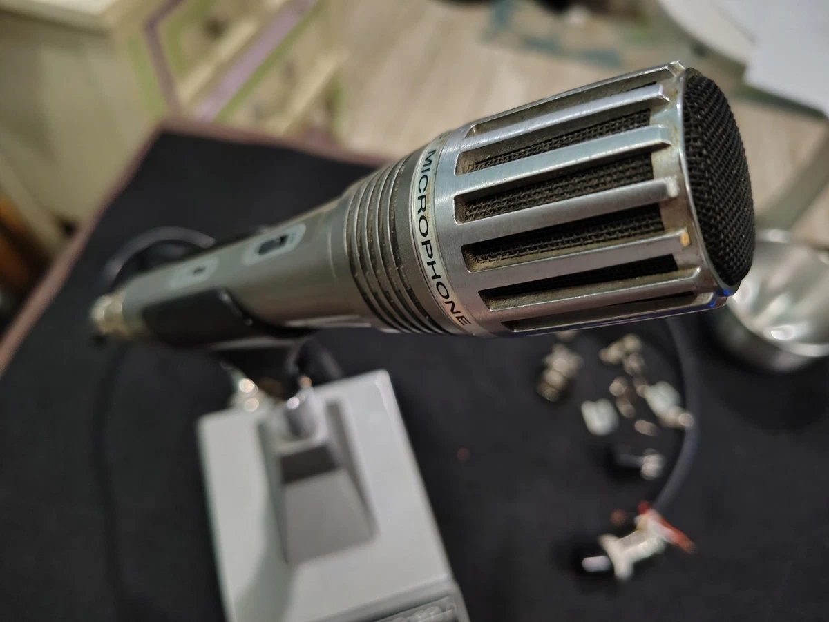 配信機器・PA機器・レコーディング機器 TRIO MC-41 DYNAMIC MICROPHONE 配信機器・PA機器・レコーディング機器 TRIO MC-41 DYNAMIC MICROPHONE