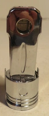 De colección Único Encendedor Motor Pistón Raro Novedad Silvertone G.E.I. 2004 Foto 1 de 4