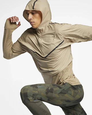 NIKE THERMA SPHERE TECH PACK RUN DIVISION 2in1 JACKET/TOP SIZE M (AR1709 247) - Image 1 of 4