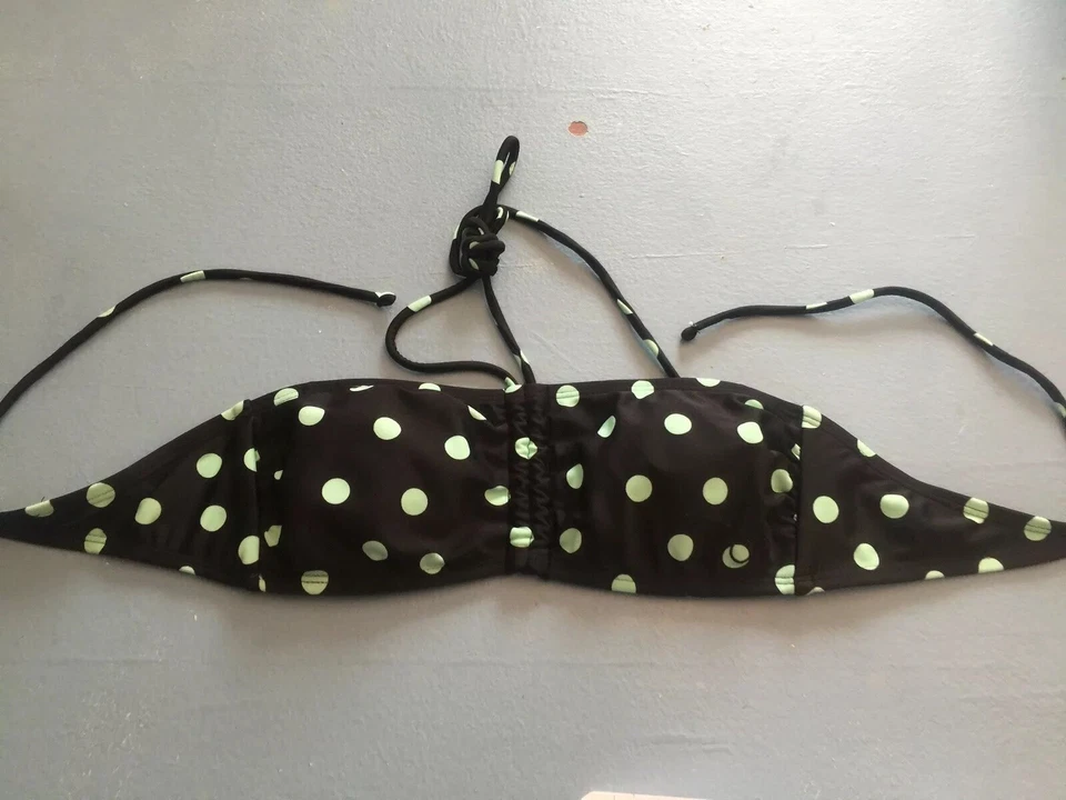 BNWOT Bathing suit Women's Swimsuit Top Black OP Medium Bikini Underwire  — 第 1/3 张图片