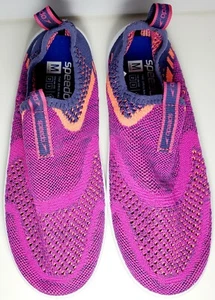 Speedo Junior Girls Surf Walker Water Shoes - Size M 2-3 NEW Cool Design - Picture 1 of 5