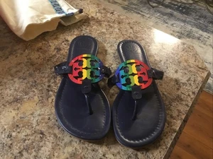 Sandalias de Tanga Tory Burch Miller en Brillante Arco Iris/Azul Marino Real Talla EE. UU. 7 Envío Gratuito - Imagen 1 de 6
