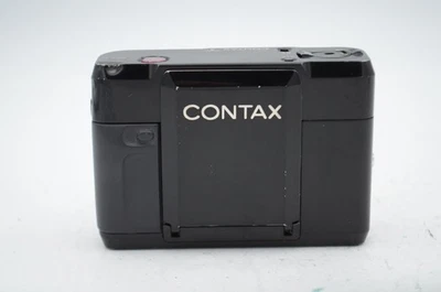 Cámara Contax T 35 mm con lente Sonnar T* 38 mm f/2,8, (para reparación) Foto 1 de 4