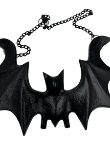 Black Vampire Bat Metal Decorative Wall Decor With Chain Gothic Halloween - Picture 1 of 3