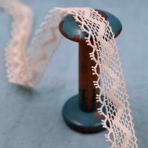 Vintage French Cotton Lace Trim - Antique Bobbin Lace Trim for DIY Projects - Picture 1 of 5