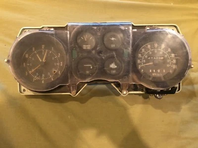 1973 - 1977 PONTIAC GRAND PRIX DASH CLUSTER CATALINA BONNEVILLE 47,305 MILES - Image 1 of 2