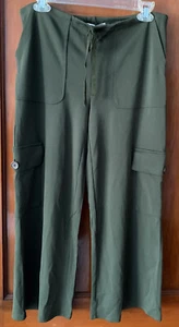 Max Studio Army Green Wide Leg Cropped Cargo Pant X Small Baggy Stretchy US Made - Picture 1 of 9