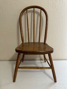Vintage Antique Bow Back Windsor Style Child's Chair