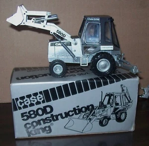 1:35 CASE 580D Construction King Backhoe Loader LIMITED EDITION 25 Years - Picture 1 of 7