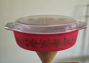 Vintage Pyrex Promotional Golden Poinsettia Casserole Dish 045 2.5 QT w Lid READ - Picture 1 of 24