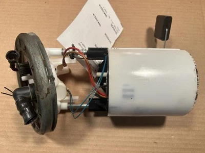 07 08 09 10 11 12 13 BMW 328 SERIES Fuel Pump - Изображение 1 из 2