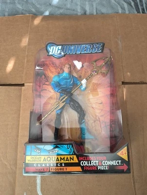 Figura de acción DC Universe Ocean Warrior Aquaman Wave 7 BAF Atom Smasher Foto 1 de 4