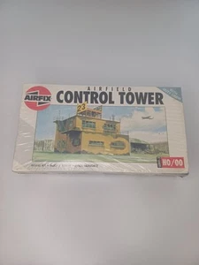Airfix Airfield Control Tower with Duty Crew Series 3 H0/00 Sealed Model Kit - Picture 1 of 15