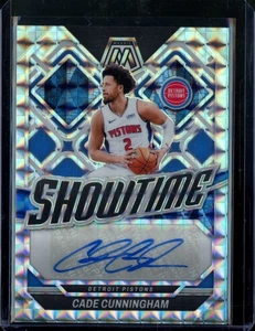 2023-24 Panini Mosaic Cade Cunningham Showtime Signatures Auto #SS-CUN - Pistons - Picture 1 of 2