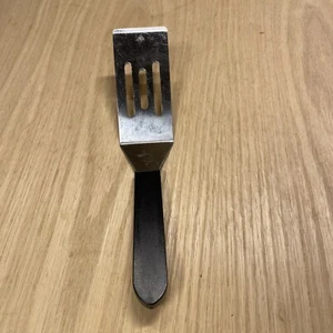 Pampered Chef Black Mini Spatula Serving Black Handle 2622 - Picture 1 of 5