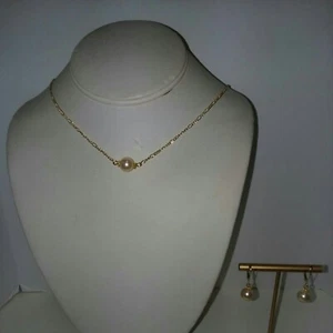 Juego de collar y pendientes de perlas reales - color crema 16 pulgadas de largo - Imagen 1 de 8