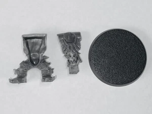 Warhammer 40k Ork Flash Gitz Body & Base (B) - Bild 1 von 2