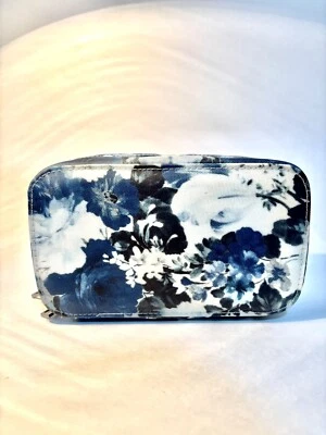 Bolsa de Cosméticos Trish McEvoy Estuche de Transporte Elegante Bolsa de Maquillaje Nueva Sin Caja Foto 1 de 2