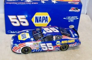 1:24 TEAM CALIBER 2006 #55 NAPA STARS & STRIPES DODGE CHARGER MICHAEL WALTRIP - Picture 1 of 7