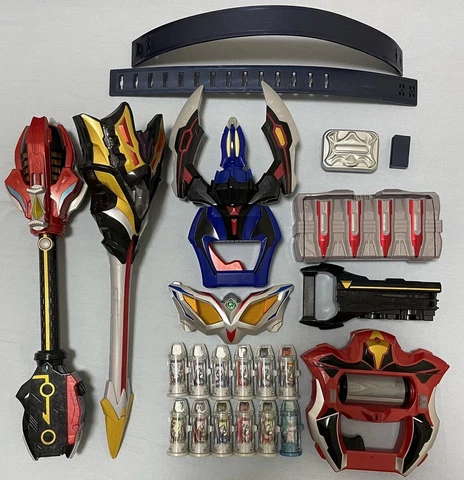 Ultraman Geed Riser Ultra Capsule Ultra Zero Eye Holder Geed Claw King Sword Cover