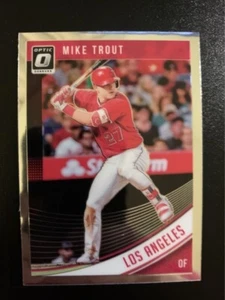 Donruss Optic #121 Mike Trout Angels 2018 - Foto 1 di 2